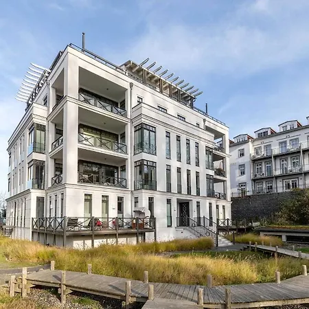 Апартаменти Ostseebad Sellin, Ruegen, Villa Claire Sellin (Rugen)