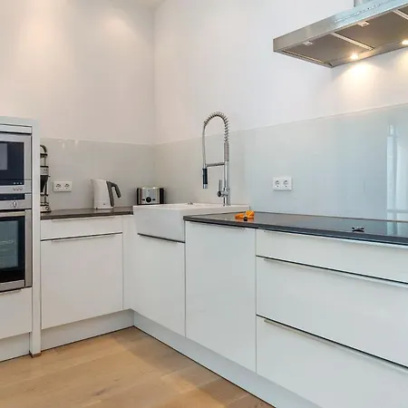 Ostseebad Sellin, Ruegen, Villa Claire Апартаменти