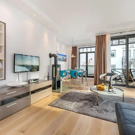 Ostseebad Sellin, Ruegen, Villa Claire *