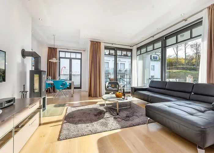 Ostseebad Sellin, Ruegen, Claire Sellin (Rugen)