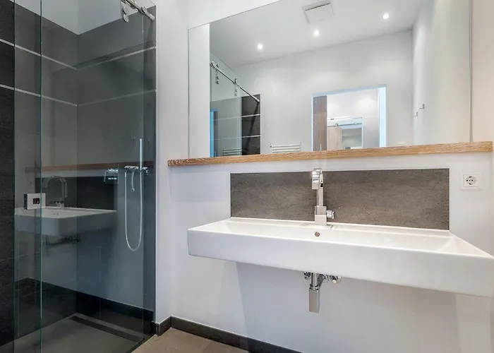 Villa Claire Sundowner ゼリン